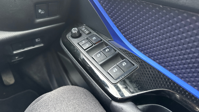 Toyota C-HR 1.8 Hybrid Dynamic 5dr CVT [JBL] Hybrid Hatchback